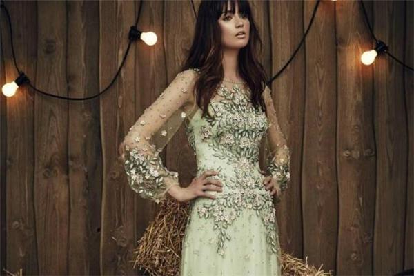 jenny packham是什么档次 奢华婚纱定制