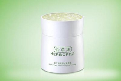 ​佰草集新玉润面膜使用方法 佰草集新玉润面膜的功效