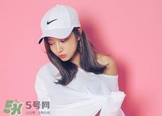 现在女生流行什么发型_现在女生流行的发型